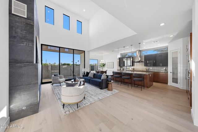 100 W Northern Avenue 7, Phoenix, AZ 85021