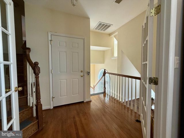 2223 GREAT FALLS ST, Falls Church, VA 22046