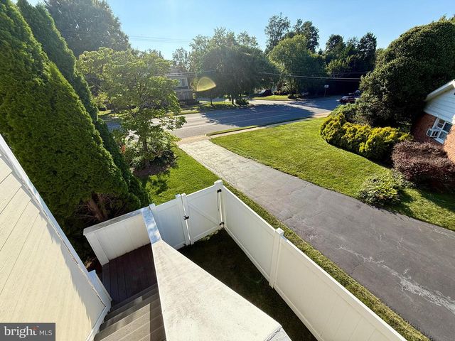 2223 GREAT FALLS ST, Falls Church, VA 22046