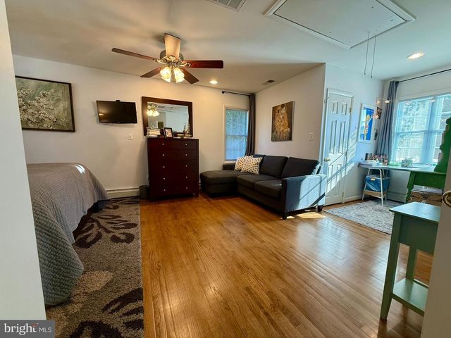 2223 GREAT FALLS ST, Falls Church, VA 22046