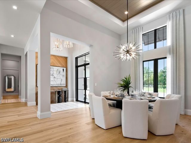 6446 Daniels RD, Naples, FL 34109