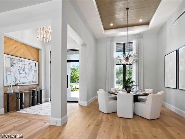 6446 Daniels RD, Naples, FL 34109
