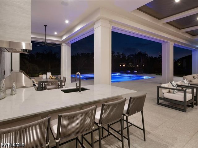 6446 Daniels RD, Naples, FL 34109