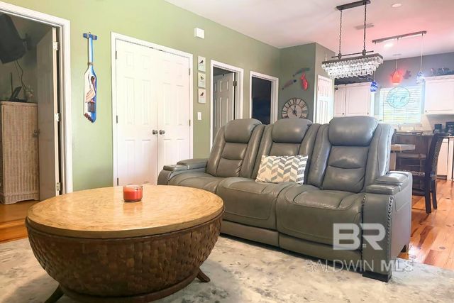 5601 State Highway 180 402, Gulf Shores, AL 36542