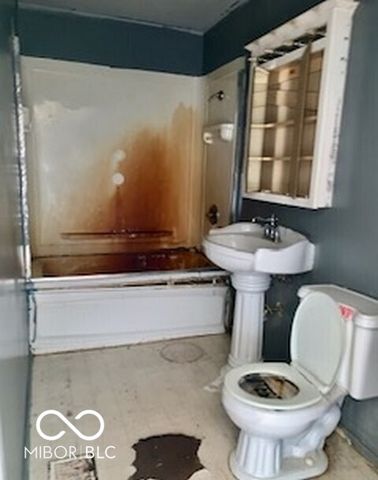 2860 E Edgewood Avenue, Indianapolis, IN 46227