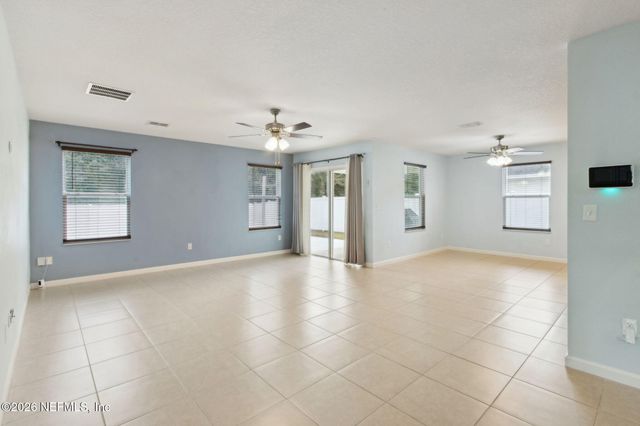 77543 LUMBER CREEK Boulevard, Yulee, FL 32097