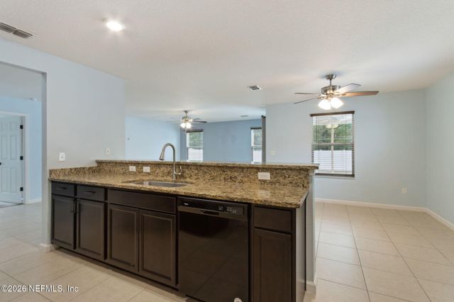 77543 LUMBER CREEK Boulevard, Yulee, FL 32097