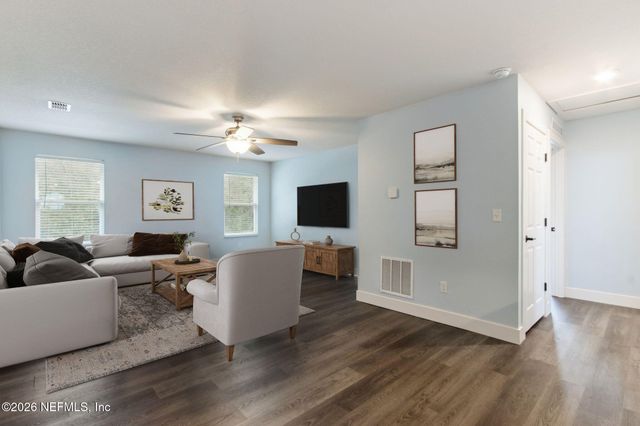 77543 LUMBER CREEK Boulevard, Yulee, FL 32097