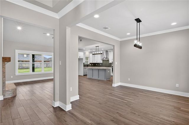127 SITKA Loop, Bossier City, LA 71037