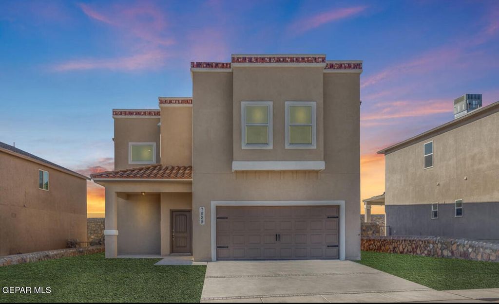113 Billie Estelle Trail, Sunland Park, NM 88008
