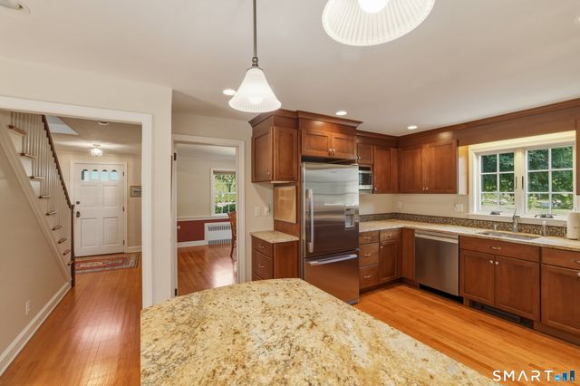 78 Garfield Road, West Hartford, CT 06107