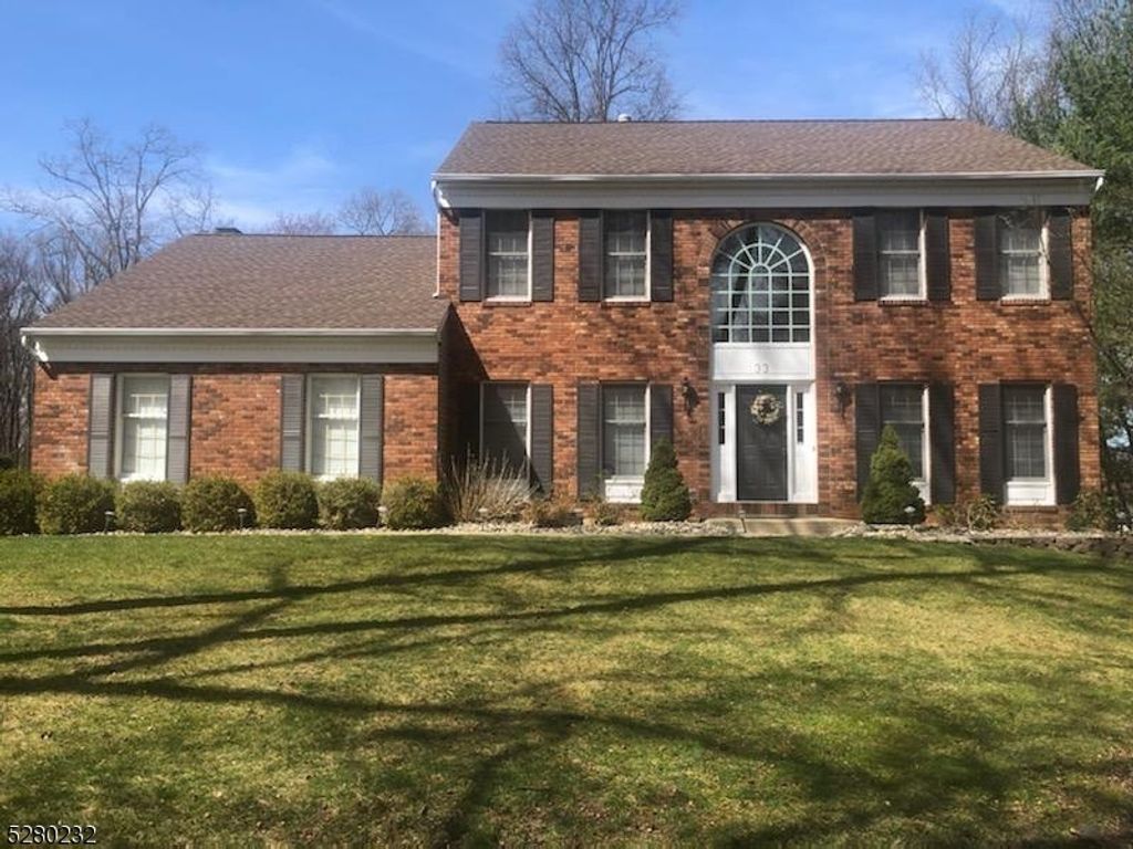 33 Carlton Rd, Mount Olive Twp., NJ 07836