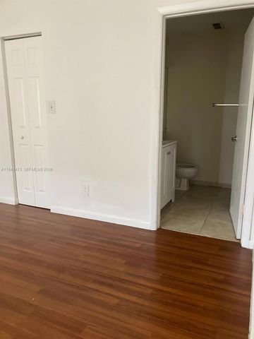 680 Cypress Club Way I10, Deerfield Beach, FL 33064