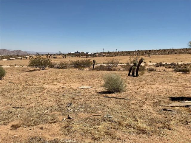 1 Luna Mountain, Apple Valley, CA 92308