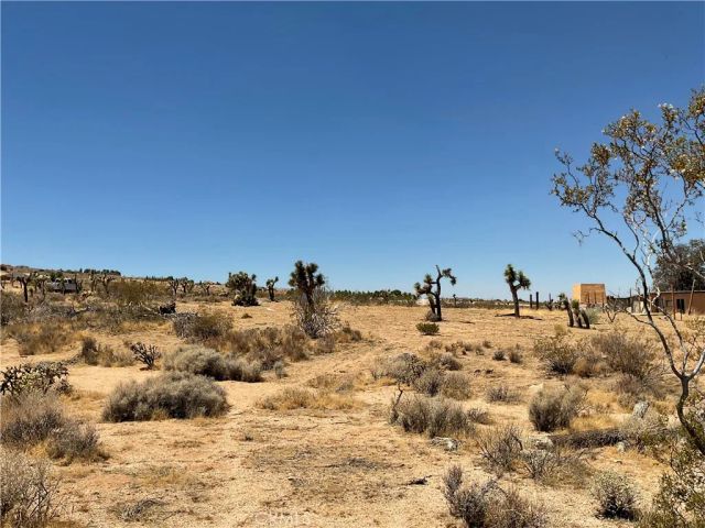 1 Luna Mountain, Apple Valley, CA 92308