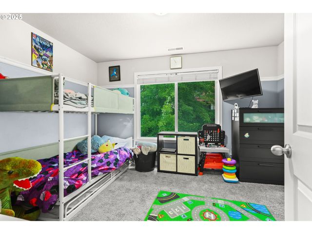 138 N LINK Ct, Newberg, OR 97132