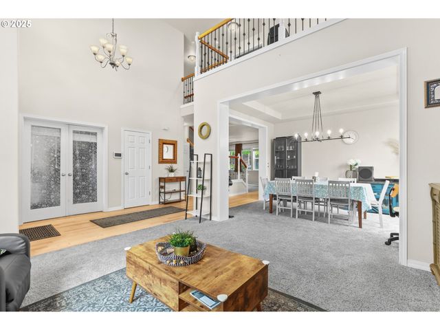 138 N LINK Ct, Newberg, OR 97132