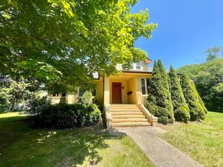 350 Plain 1L, Braintree, MA 02184