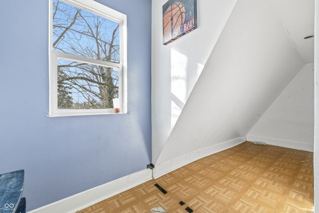 1005 8th Street, Columbus, IN 47201