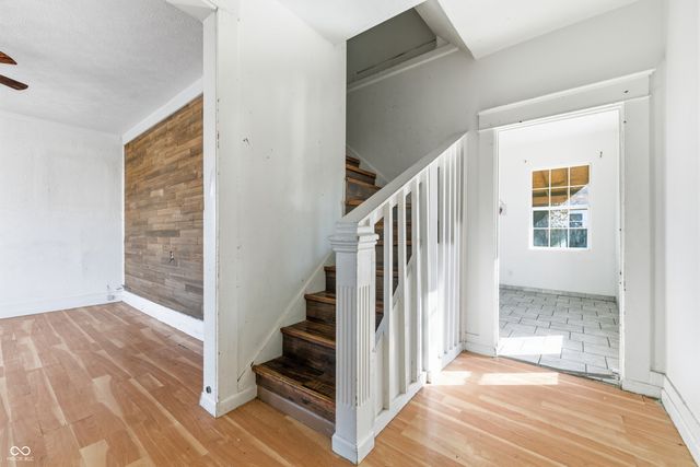 1005 8th Street, Columbus, IN 47201