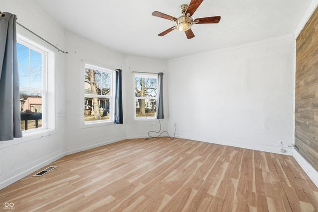 1005 8th Street, Columbus, IN 47201