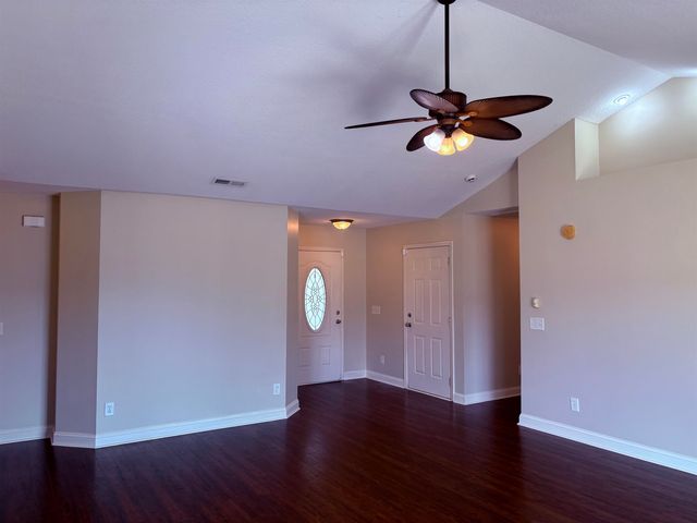 208 Hickory Springs Ct., Conway, SC 29527