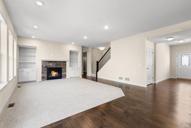 9704 Emerson Court, Eden Prairie, MN 55347