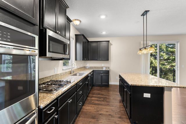 9704 Emerson Court, Eden Prairie, MN 55347