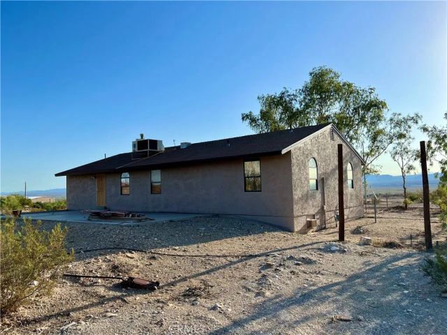 99 Zoe Lane, Needles, CA 92363