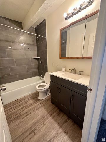 1235 E GORDON AVE, Layton, UT 84040