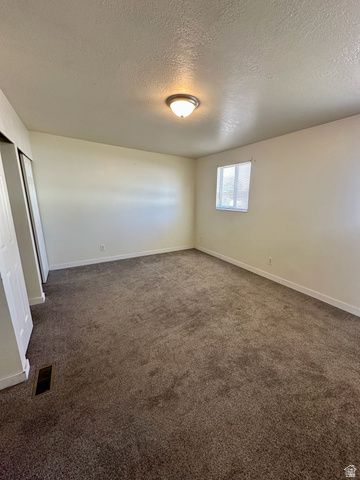 1235 E GORDON AVE, Layton, UT 84040