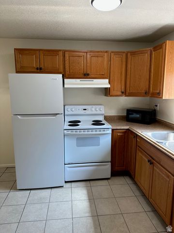 1235 E GORDON AVE, Layton, UT 84040