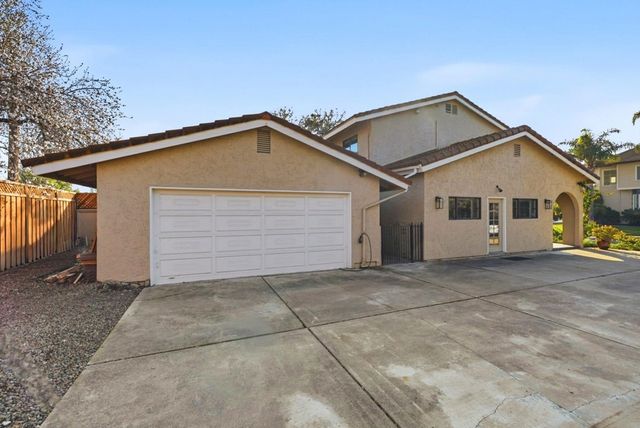 1368 Pegan Cmn, Livermore, CA 94550