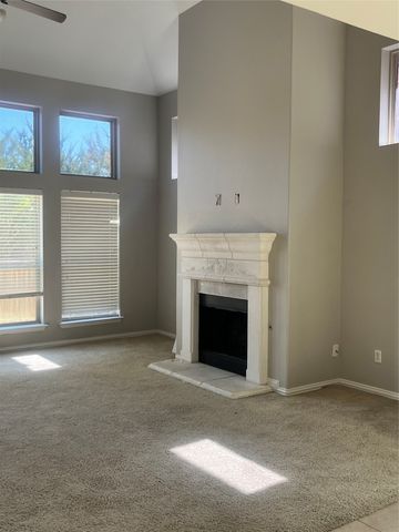 5818 Country View Lane W, Frisco, TX 75036