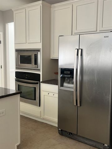 5818 Country View Lane W, Frisco, TX 75036