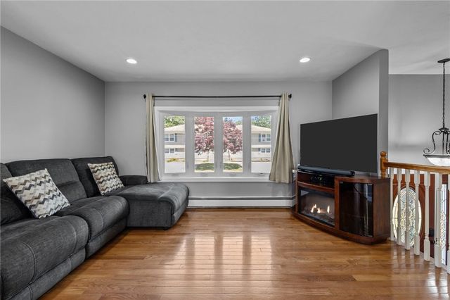 38 Bateman Avenue, Cranston, RI 02920