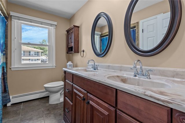 38 Bateman Avenue, Cranston, RI 02920
