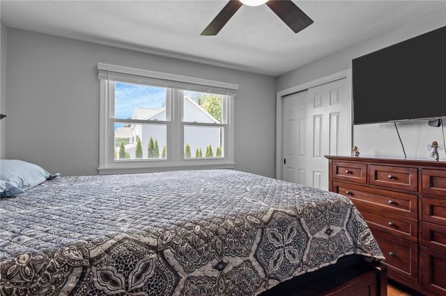 38 Bateman Avenue, Cranston, RI 02920