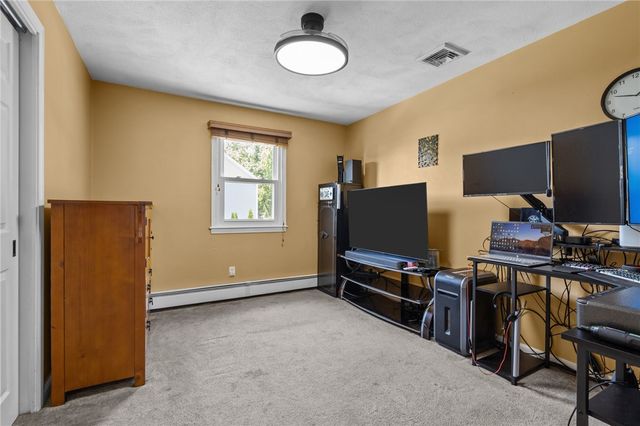 38 Bateman Avenue, Cranston, RI 02920