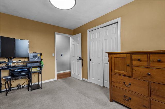 38 Bateman Avenue, Cranston, RI 02920