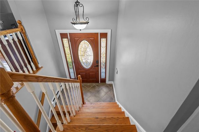 38 Bateman Avenue, Cranston, RI 02920