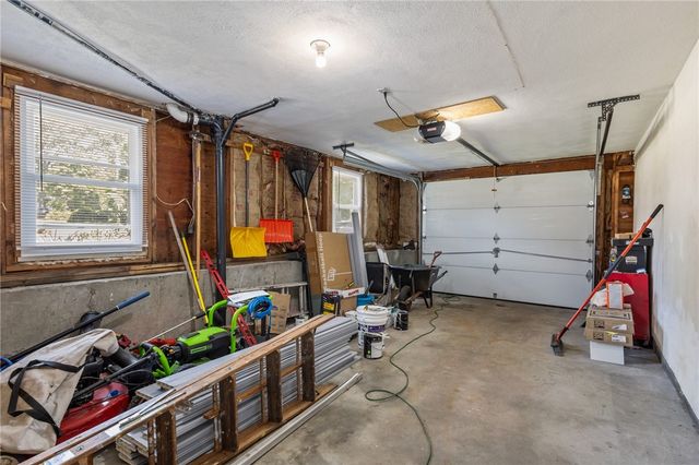 38 Bateman Avenue, Cranston, RI 02920