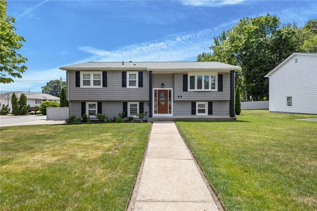 38 Bateman Avenue, Cranston, RI 02920