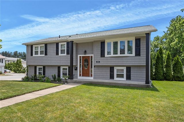 38 Bateman Avenue, Cranston, RI 02920