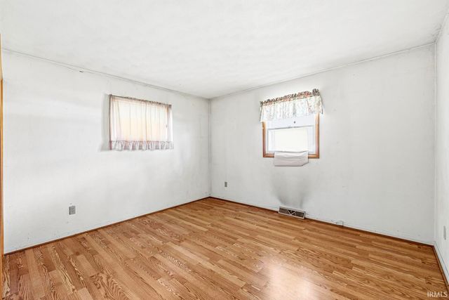 26392 Harrison Road, South Bend, IN 46619