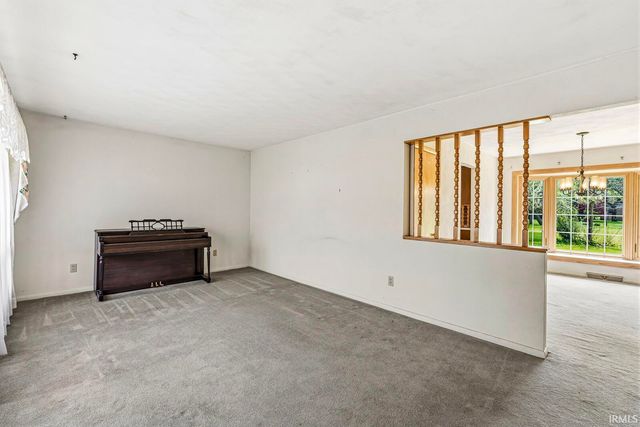 26392 Harrison Road, South Bend, IN 46619