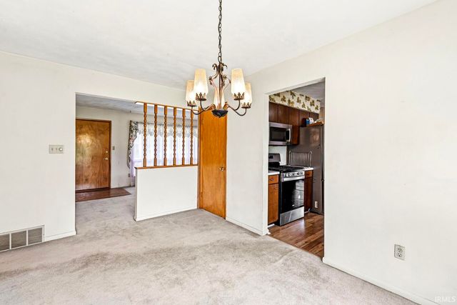 26392 Harrison Road, South Bend, IN 46619