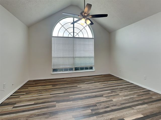 1409 Post Oak Drive, Rowlett, TX 75089