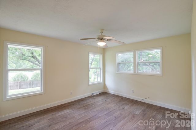 49 First Street, Asheville, NC 28803