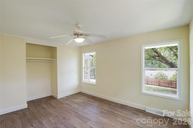 49 First Street, Asheville, NC 28803